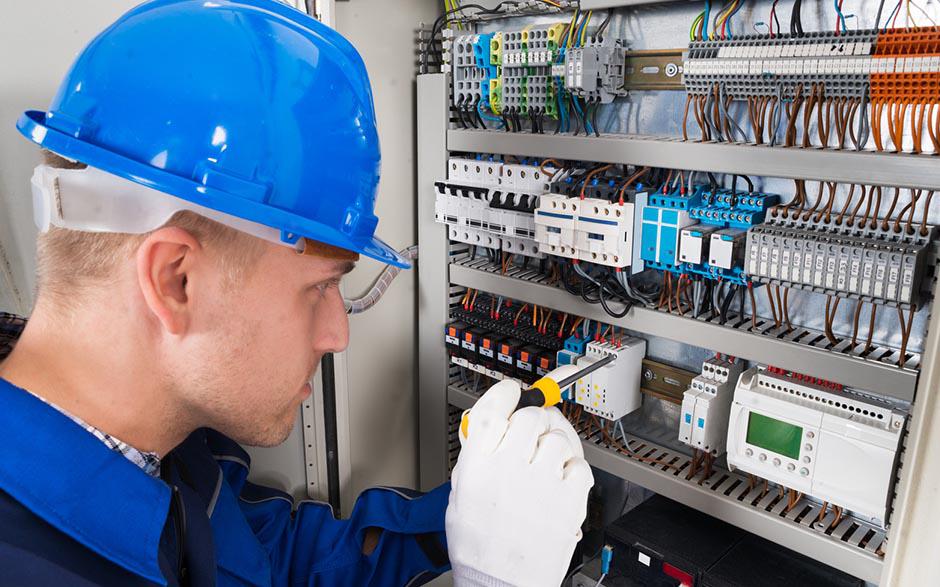 tarif horaire d'un électricien Mennecy
