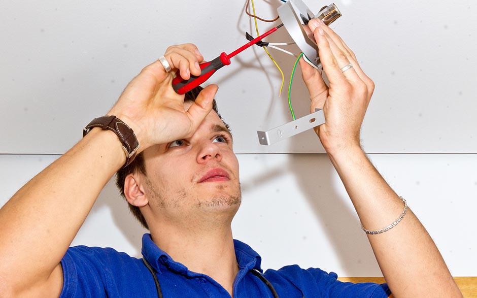 tarif horaire d'un électricien Mennecy